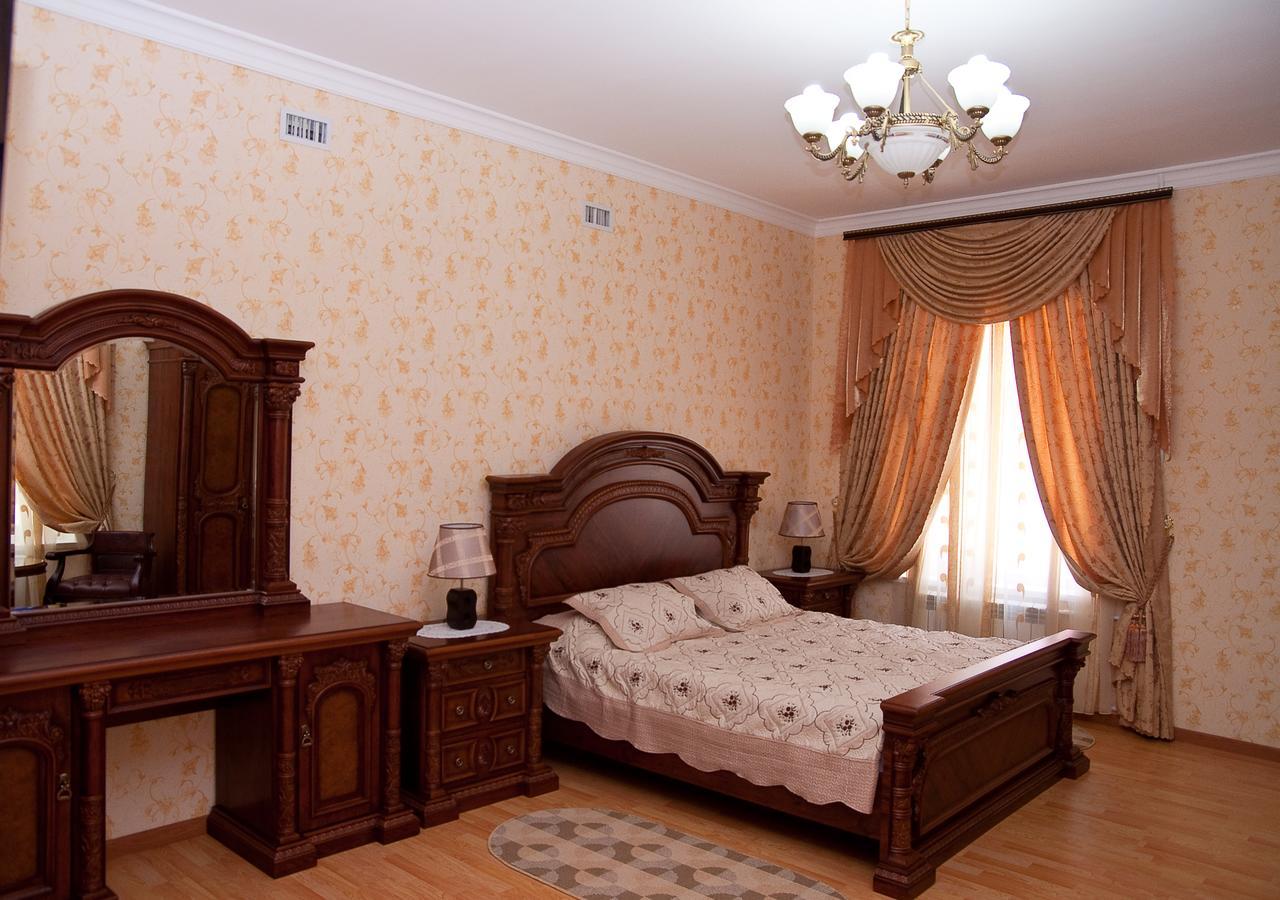Bahoriston Hotel Guliston Szoba fotó